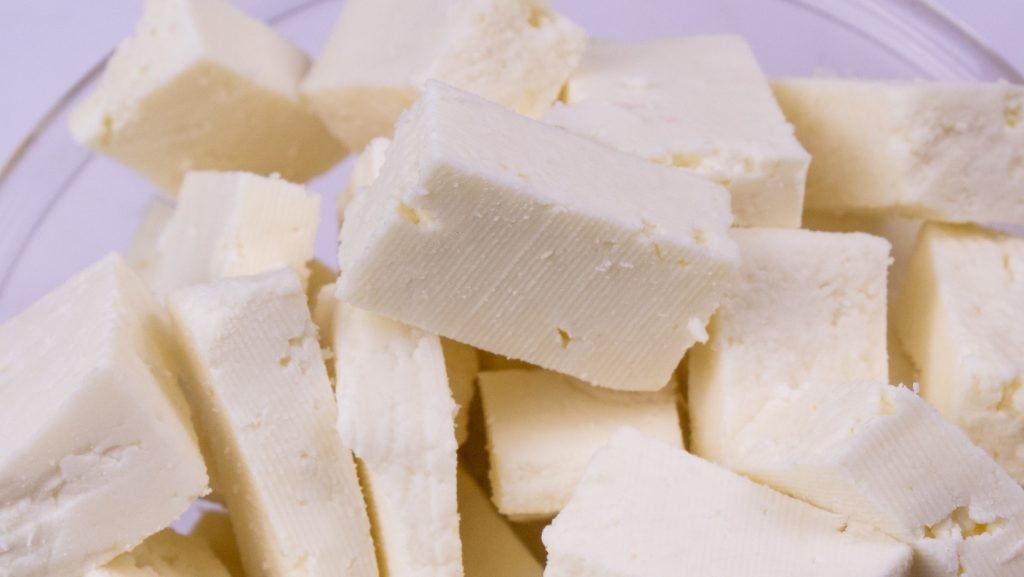 கர்ப்பிணிப் பெண்கள் சாப்பிட கூடிய சிறந்த ஆரோக்கியமான ஸ்நாக்ஸ் 5 healthy snack foods for pregnancy in tamil - Panner and Cheese